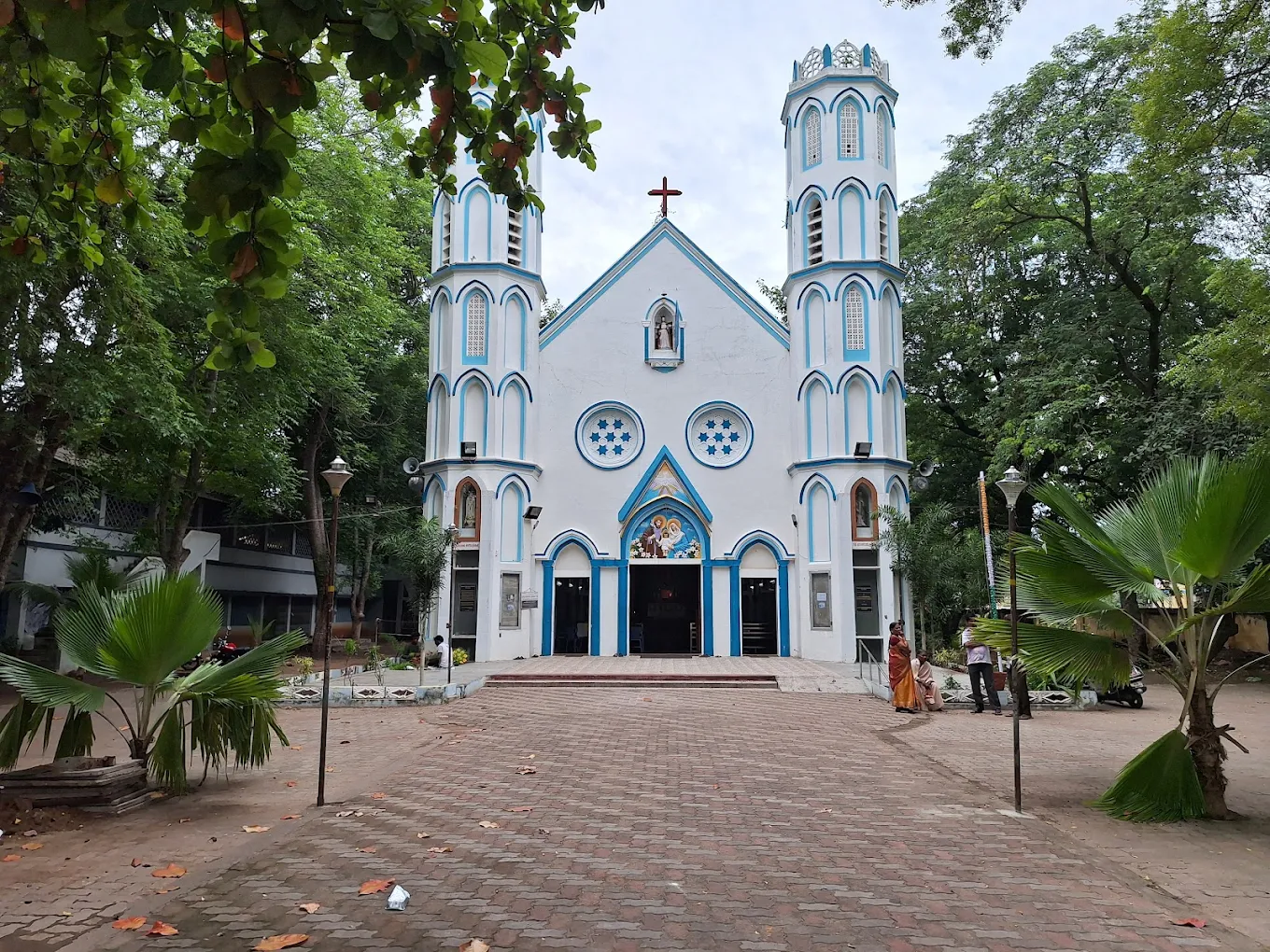 Christ the King Church, Villupuram Exterior